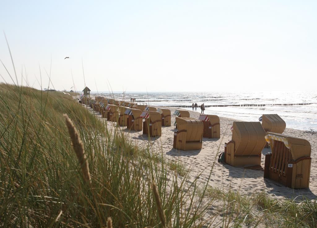 Ostseehotel Wustrow Wustrow (Fischland) Exterior foto